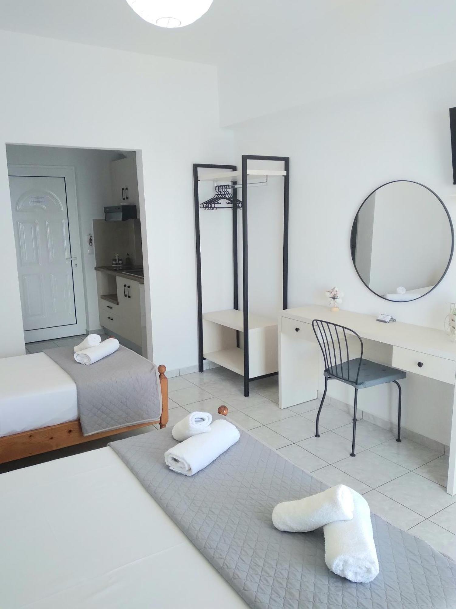 Nadim Rooms Химара Экстерьер фото